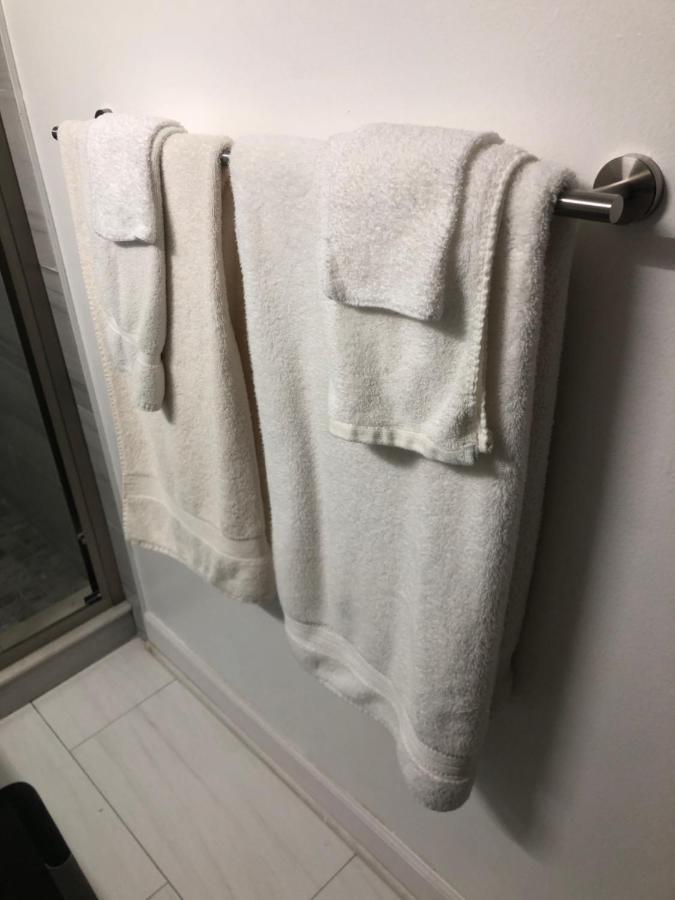 Private Room With Private Full Bathroom Chicago Luaran gambar